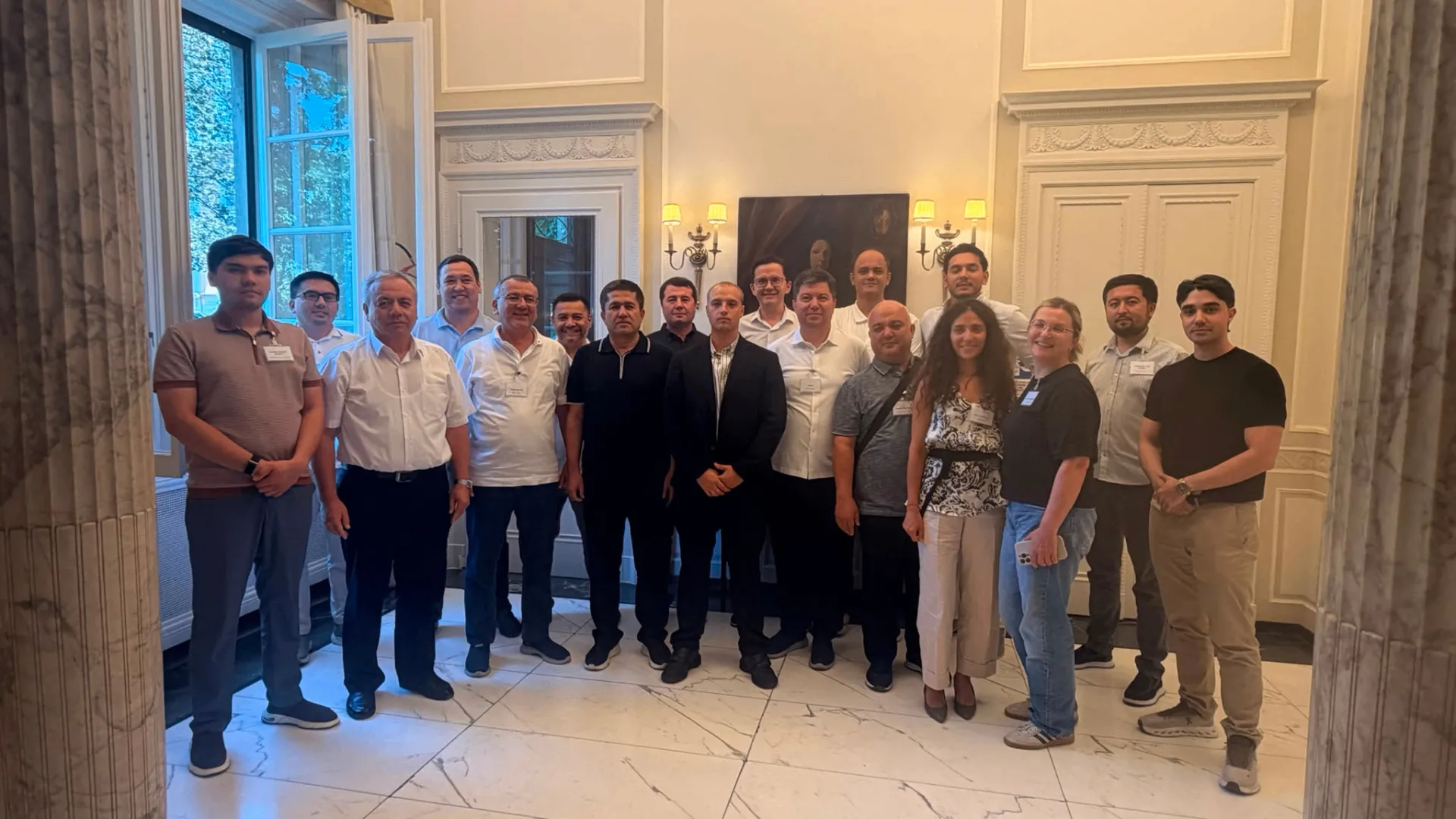 Ugolini incontra a Milano gli operatori del settore tessile uzbeko